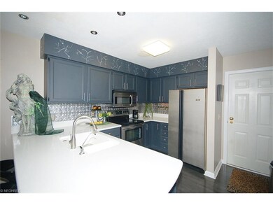 384 Fowler St unit 384, Cortland, OH 44410 - photo 6