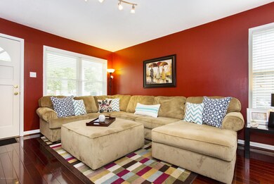 6-living room