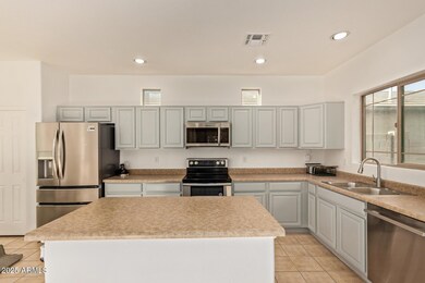 9171 W Berkeley Rd, Phoenix, AZ 85037 - photo 4