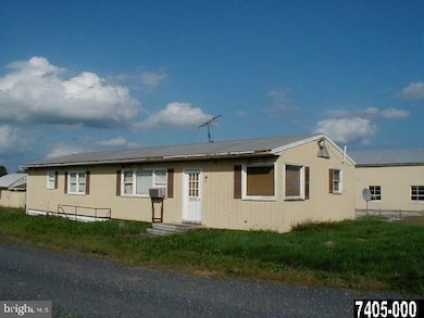 1590 Mummasburg Rd, Gettysburg, PA 17325 - photo 2