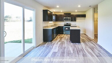 Sunnyvale_270-Estelle-Dr_Kyle-E_Dark-Cab