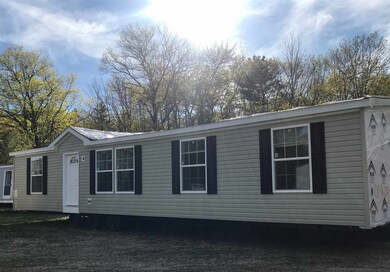 47 Gile Pond Rd, Franklin, NH 03235 - photo 7