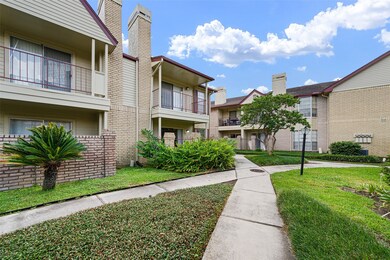 Great walkways for walking your pets or just strolling around the community enjoying the views.