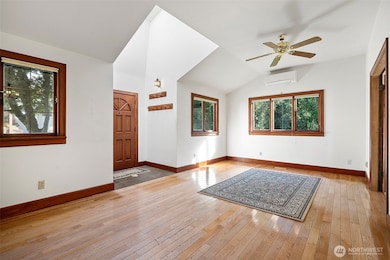 5610 Edgewood Dr E, Edgewood, WA 98372 - photo 7