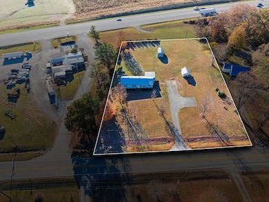 470 E Maple St, Morrison, TN 37357 - photo 3