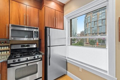 52 Cooper St unit 4, Boston, MA 02113 - photo 3