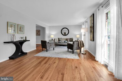 7708 Maritime Ln, Springfield, VA 22153 - photo 4