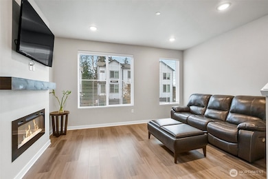 2002 101st Ave SE unit 4, Lake Stevens, WA 98258 - photo 5