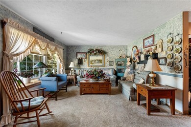 1605 Sweetbriar Cir NW, Massillon, OH 44646 - photo 4