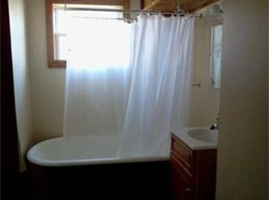 76 Buffinton St unit 3, Fall River, MA 02721 - photo 3