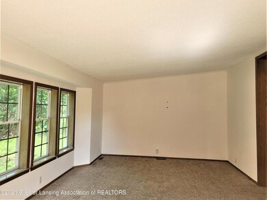 Division living rm