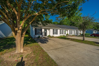 1327 Pinnacle Ln