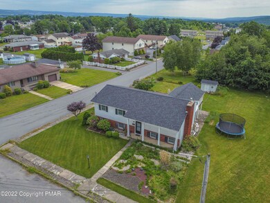 600 Mcclure St, Old Forge, PA 18518 - photo 2