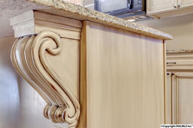 These are the details you typically find in a much higher priced home ...