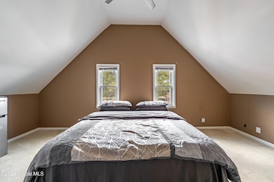 2 Winston Place, Schenectady, NY 12304 - photo 6