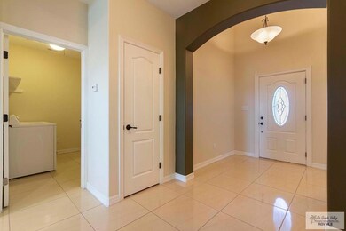 Foyer/Laundry Room View