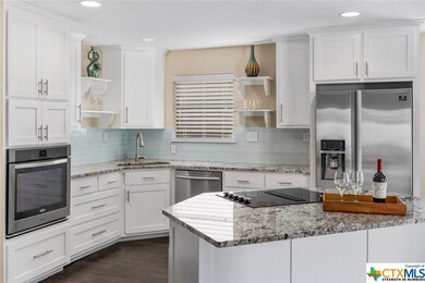 501 Blanco St, San Marcos, TX 78666 - photo 5