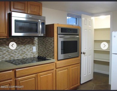 7320 Old Harbor Ave unit B, Anchorage, AK 99504 - photo 4