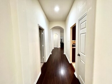 8218 Garrison Point Dr, Houston, TX 77040 - photo 4