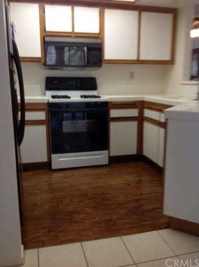 Gleaming Hardwood Flooring 