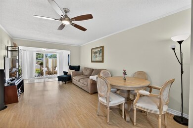 404 Cordova Green unit 404, Seminole, FL 33777 - photo 6