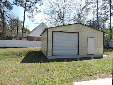 408 E 9th St, Adel, GA 31620 - photo 4