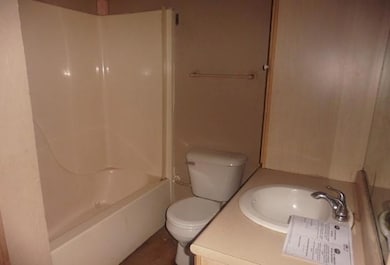 1820 Richmond Ave, Ottumwa, IA 52501 - photo 4