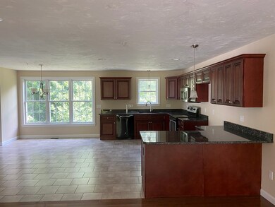 144 Beaver St unit 144, Milford, MA 01757 - photo 4