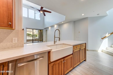 10212 E White Feather Ln-10