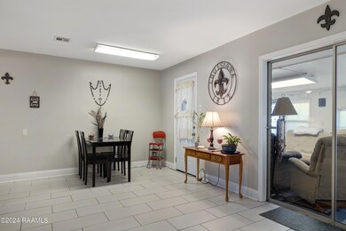 134 Lucas Cir-6