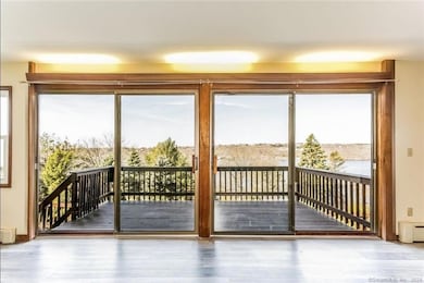 117 Phoenix Dr, Groton, CT 06340 - photo 5