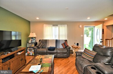 113 W North Ln, Conshohocken, PA 19428 - photo 5