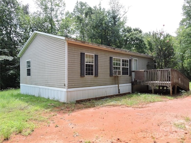 2065 Skyuka Rd, Columbus, NC 28722 - photo 5