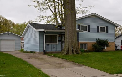 2046 E 41st St, Lorain, OH 44055 - photo 2