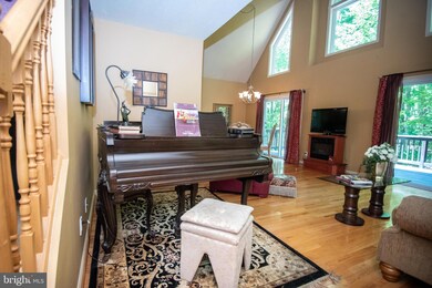 27 Glastonbury Dr, Hedgesville, WV 25427 - photo 7