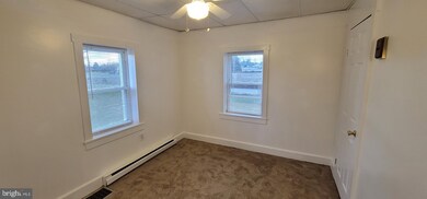 213 N Boundary St, Ranson, WV 25438 - photo 5