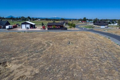 4480 NW Glenn Meadow Loop, Redmond, OR 97756 - photo 3