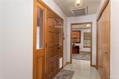 848 Citrus Dr, Alamo, TX 78516 - photo 3