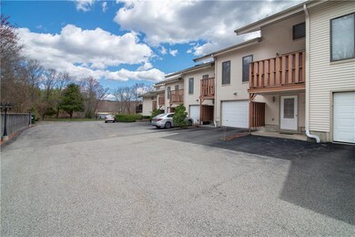 97 Farnum Pike unit 4, Smithfield, RI 02917 - photo 3