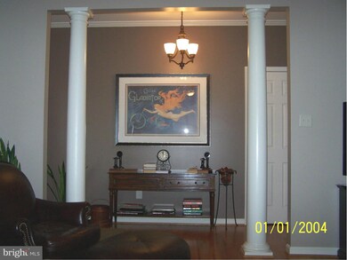 648 Tudor Dr, Hagerstown, MD 21742 - photo 6