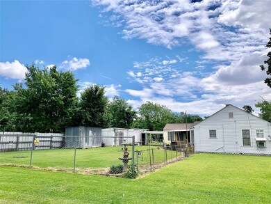 14345 Muscatine St, Houston, TX 77015 - photo 7