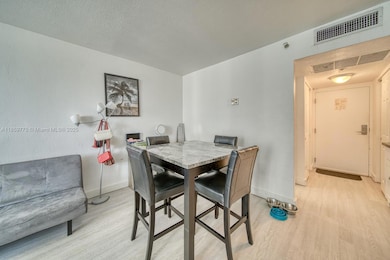 19201 Collins Ave unit 822, Sunny Isles Beach, FL 33160 - photo 7