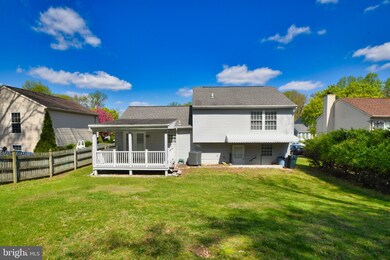 37 Yew Rd, Essex, MD 21221 - photo 3