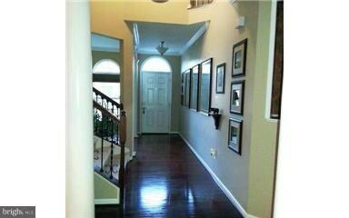 42242 Oasis Ct, Chantilly, VA 20152 - photo 3