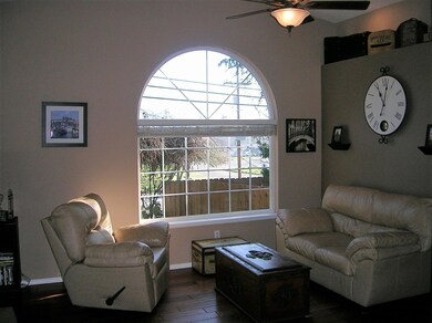 901 NW Regent Dr, Grants Pass, OR 97526 - photo 7