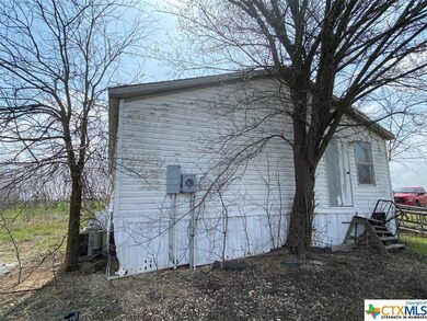 110 Overlook Ct, Troy, TX 76579 - photo 2