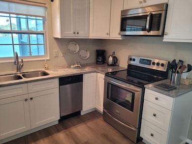 6155 Spring Lake Cir unit 197, Zephyrhills, FL 33540 - photo 6