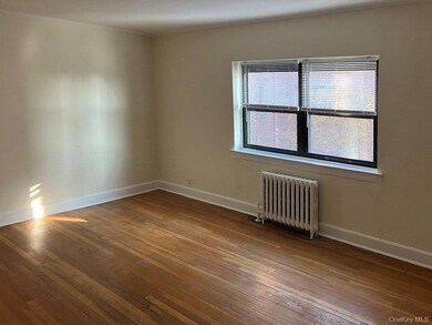 240 Halstead Ave unit A4, Harrison, NY 10528 - photo 4