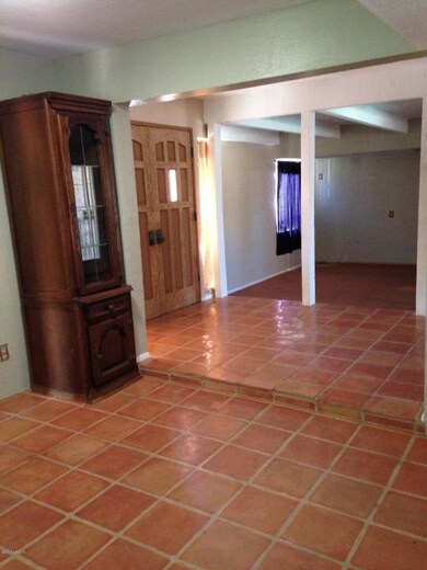 Breakfast Room to Front Door