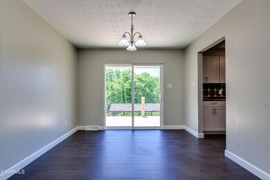 012230530-1-636EnsleyDrKnoxvilleTN-SMALL